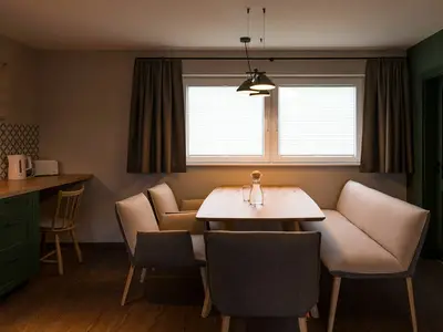 DiningRoom