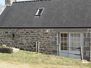 22437801-Ferienhaus-4-Cléden-Cap-Sizun-300x225-1