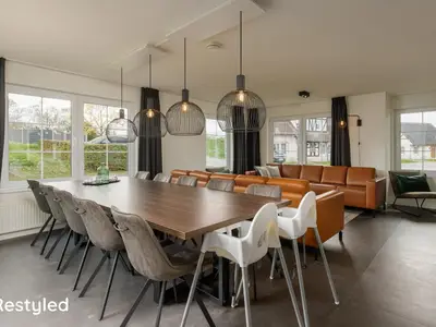 DiningRoom