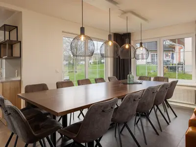 DiningRoom
