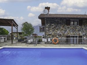 Ferienhaus für 9 Personen (125 m²) in Colico