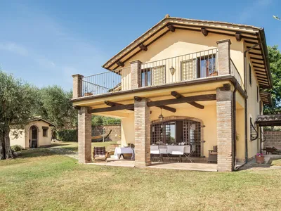 house house