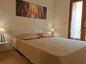 23509158-Ferienhaus-4-Collioure-300x225-2