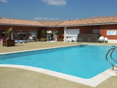 PoolOfHouse