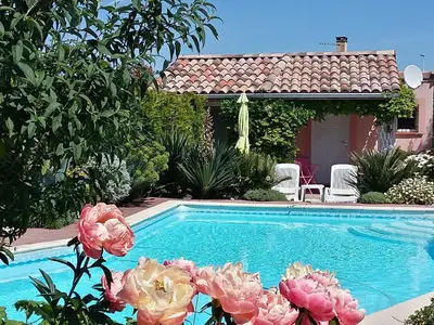 Haus mit privatem Pool von 11x5m Tiefe: 1.50 m
