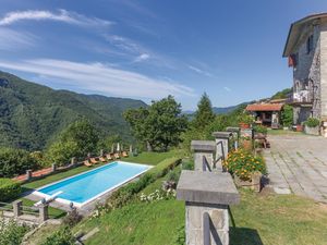 23723116-Ferienhaus-7-Comano-300x225-4