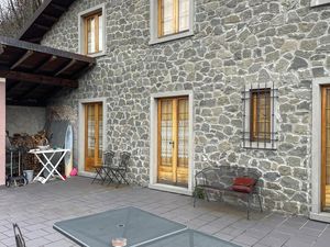Ferienhaus für 9 Personen (126 m²) in Comano