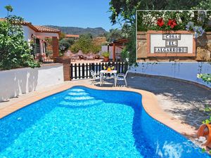 23955446-Ferienhaus-6-Comares-300x225-2