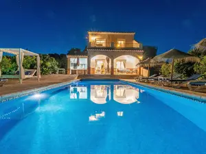 Ferienhaus für 9 Personen (200 m²) in Comares