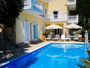 Ferienhaus für 10 Personen (100 m²) in Corfu