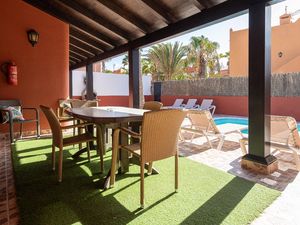 23393537-Ferienhaus-6-Corralejo-300x225-3