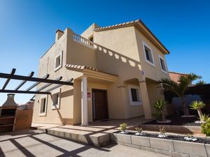 23328931-Ferienhaus-6-Corralejo-300x225-3