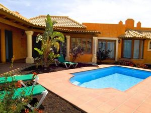 23573581-Ferienhaus-4-Corralejo-300x225-0