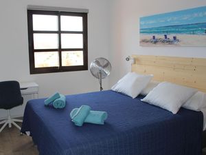 24023702-Ferienhaus-6-Corralejo-300x225-3