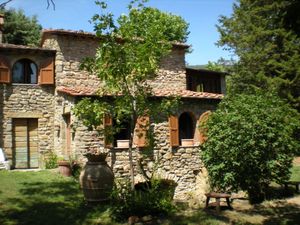 19005445-Ferienhaus-8-Cortona-300x225-5