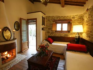 18740760-Ferienhaus-20-Cortona-300x225-5