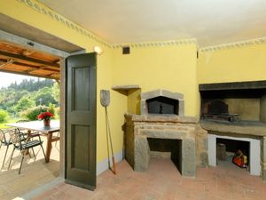 23840104-Ferienhaus-6-Cortona-300x225-2