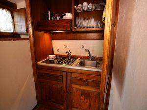 19351499-Ferienhaus-2-Cortona-300x225-5