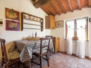 19351505-Ferienhaus-4-Cortona-300x225-3