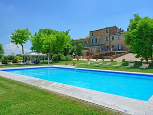 Ferienhaus für 24 Personen (500 m²) in Cortona