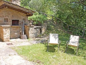 23732135-Ferienhaus-4-Cortona-300x225-5