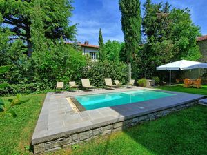 24029535-Ferienhaus-9-Cortona-300x225-4