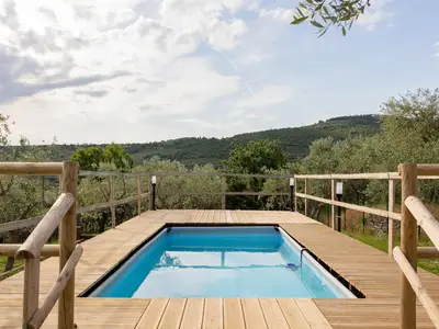 PoolOfHouse