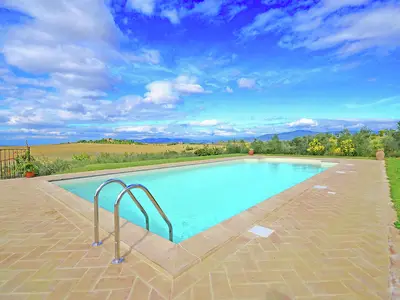 PoolOfHouse
