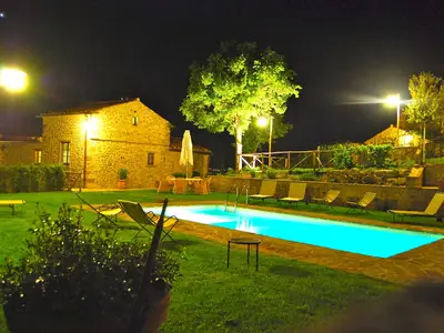 PoolOfHouse