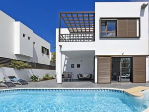 23554581-Ferienhaus-6-Costa Teguise-300x225-3