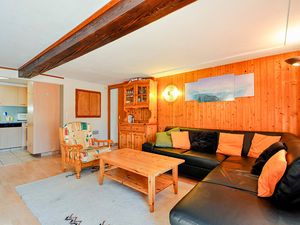 24037975-Ferienhaus-12-Crans-Montana-300x225-3