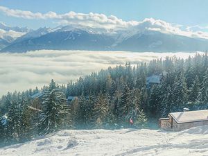 24036021-Ferienhaus-8-Crans-Montana-300x225-1