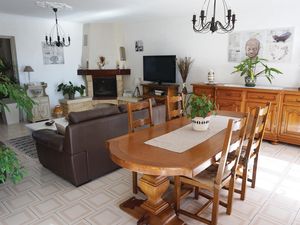 23740037-Ferienhaus-6-Creissan-300x225-5