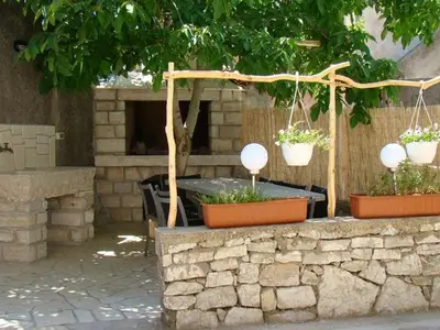 Ferienhaus für 8 Personen in Cres 2/10