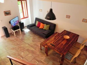 22437849-Ferienhaus-4-Crikvenica-300x225-3