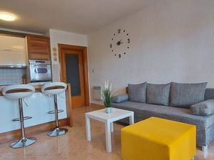 22386635-Ferienhaus-5-Crikvenica-300x225-2