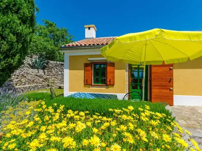 Ferienhaus für 10 Personen (242 m²) in Crikvenica 9/10