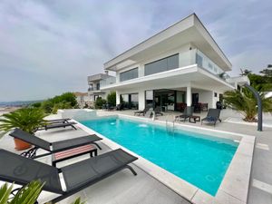 Ferienhaus für 10 Personen (350 m²) in Crikvenica