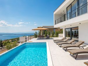 Ferienhaus für 6 Personen (180 m&sup2;) in Crikvenica