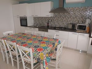 21863017-Ferienhaus-8-Crikvenica-300x225-4