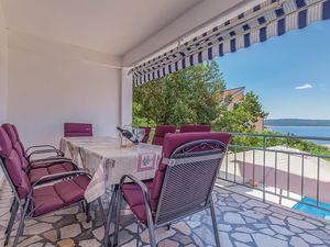 23728077-Ferienhaus-8-Crikvenica-300x225-5