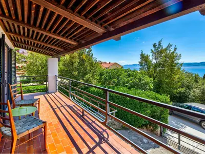 Ferienhaus für 6 Personen (90 m²) in Crikvenica 1/10