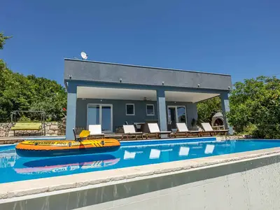 Ferienhaus für 8 Personen (230 m²) in Crikvenica 8/10