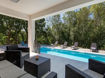 pool