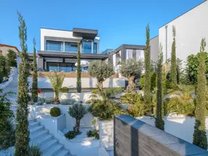 Ferienhaus für 8 Personen (270 m²) in Crikvenica