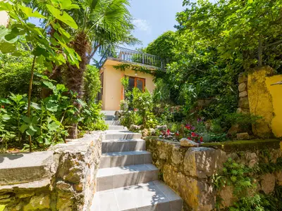 Ferienhaus für 6 Personen (104 m²) in Crikvenica 1/10