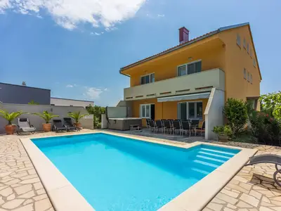 Ferienhaus für 8 Personen (185 m²) in Crikvenica 3/10