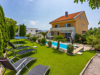 Ferienhaus für 8 Personen (185 m²) in Crikvenica 4/10