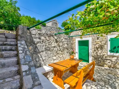 Ferienhaus für 10 Personen (242 m²) in Crikvenica 8/10