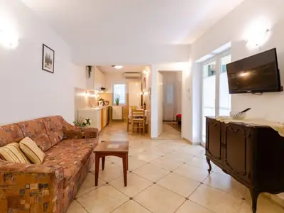 Ferienhaus für 10 Personen (130 m²) in Crikvenica 5/10